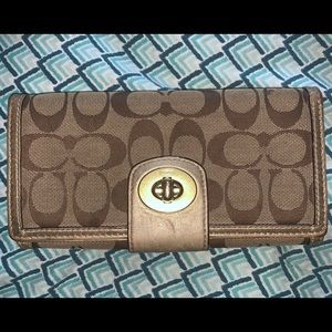 Coach wallet